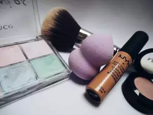 Nano Houbička